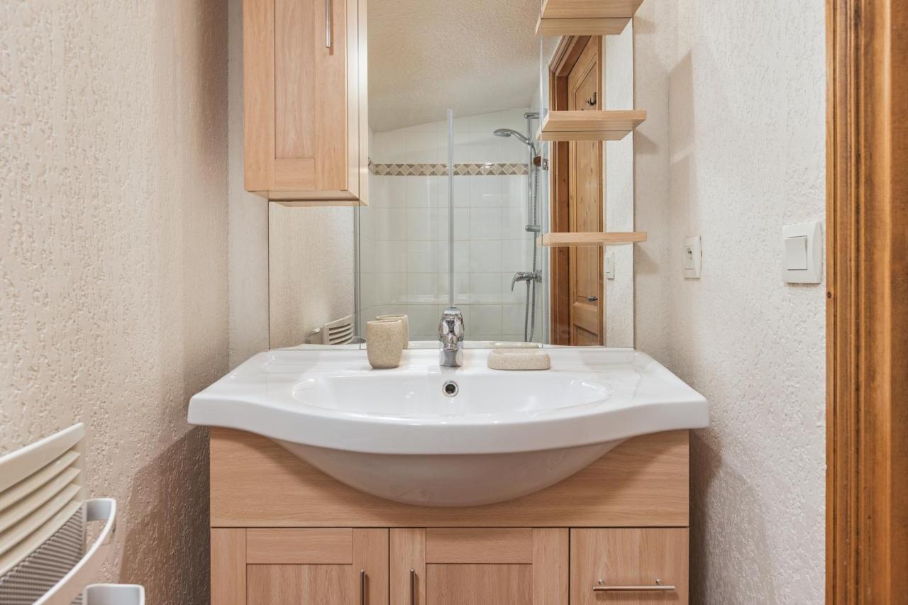 Chateau - Charming Apartment In The City Center With 3 Bedrooms - By Cozee Rentals Сен-Жерве-ле-Бен Екстериор снимка